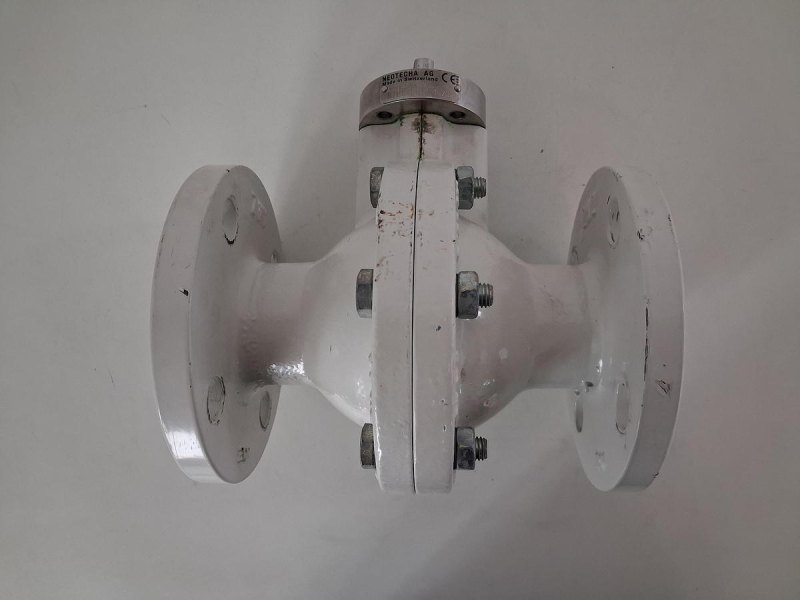 Neotecha Absperrklappe PTFE-ausgekleidet mit Handantrieb DN80 PN16