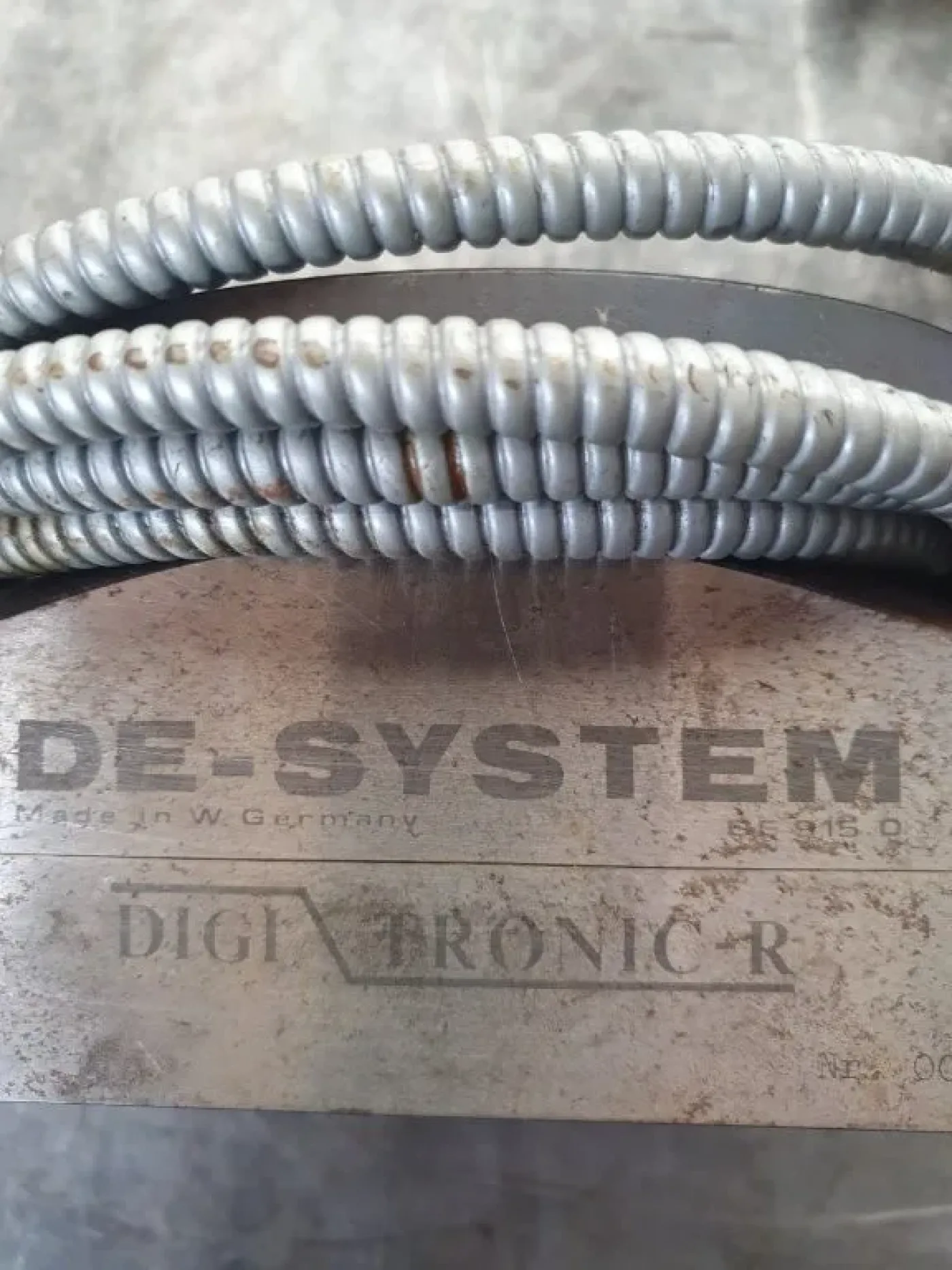 Ø 200 DIGITRONIC – R / DE-SYSTEM - 2