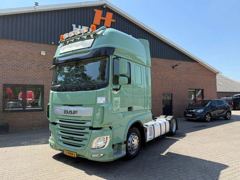 DAF XF 460 Lowdeck Full Air Retarder ACC NL Truck