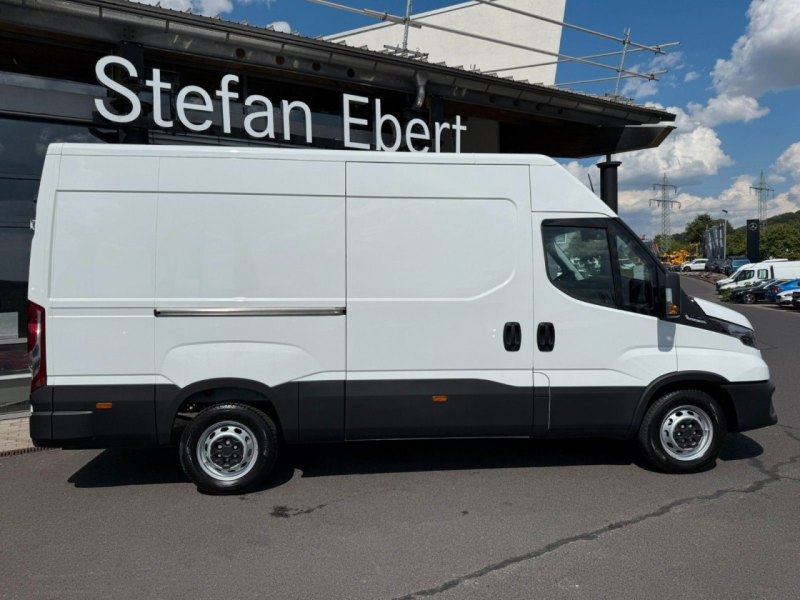 Iveco Daily 35S16A8 V Kastenwagen *R 3520 mm*