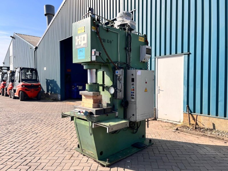 Hydro- Presses PH800 Press machines with capacity from 60 tons to 80 tons