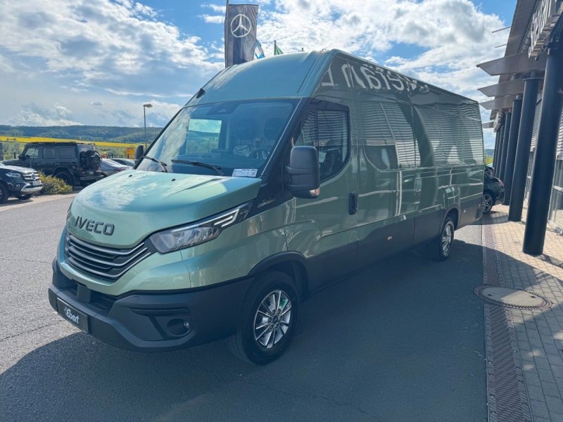 Iveco Daily 35S18 HA8 3.0L *R4.100mm*Automatik*AHK*LED