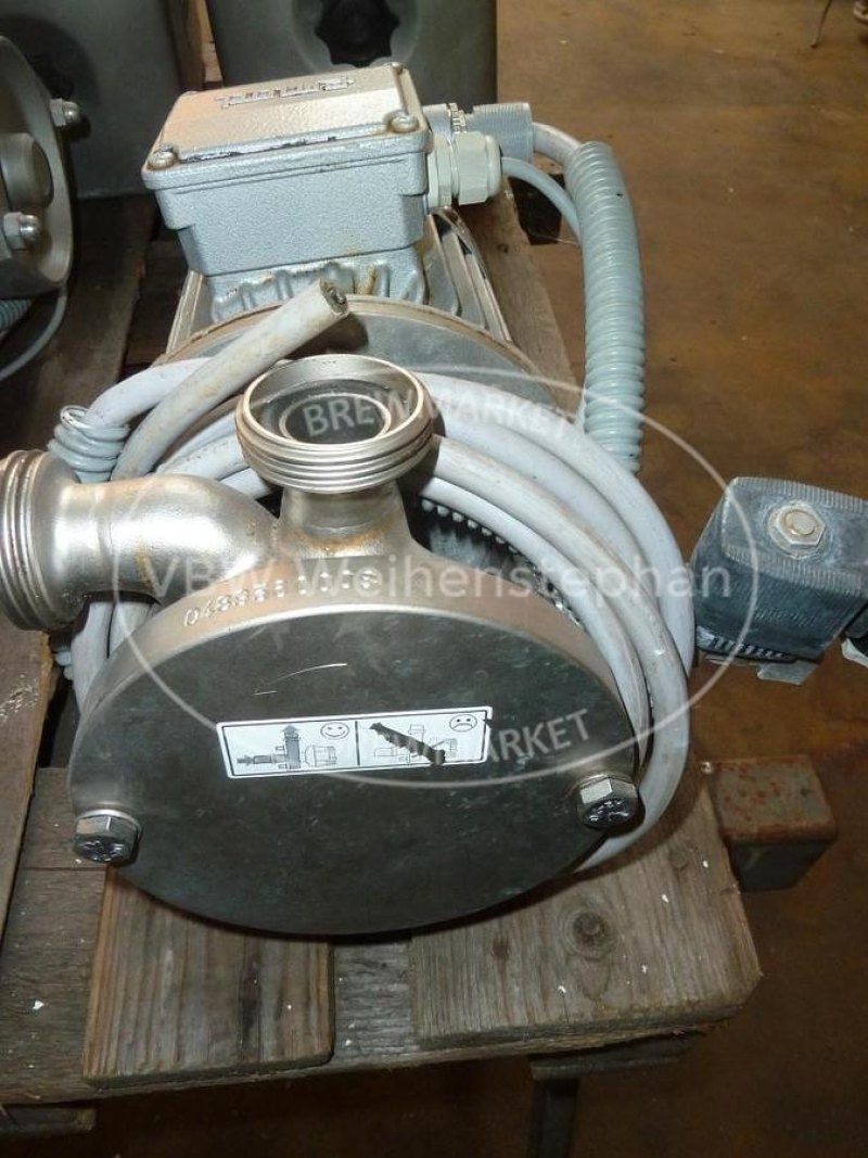 Centrifugal pump / radial pump