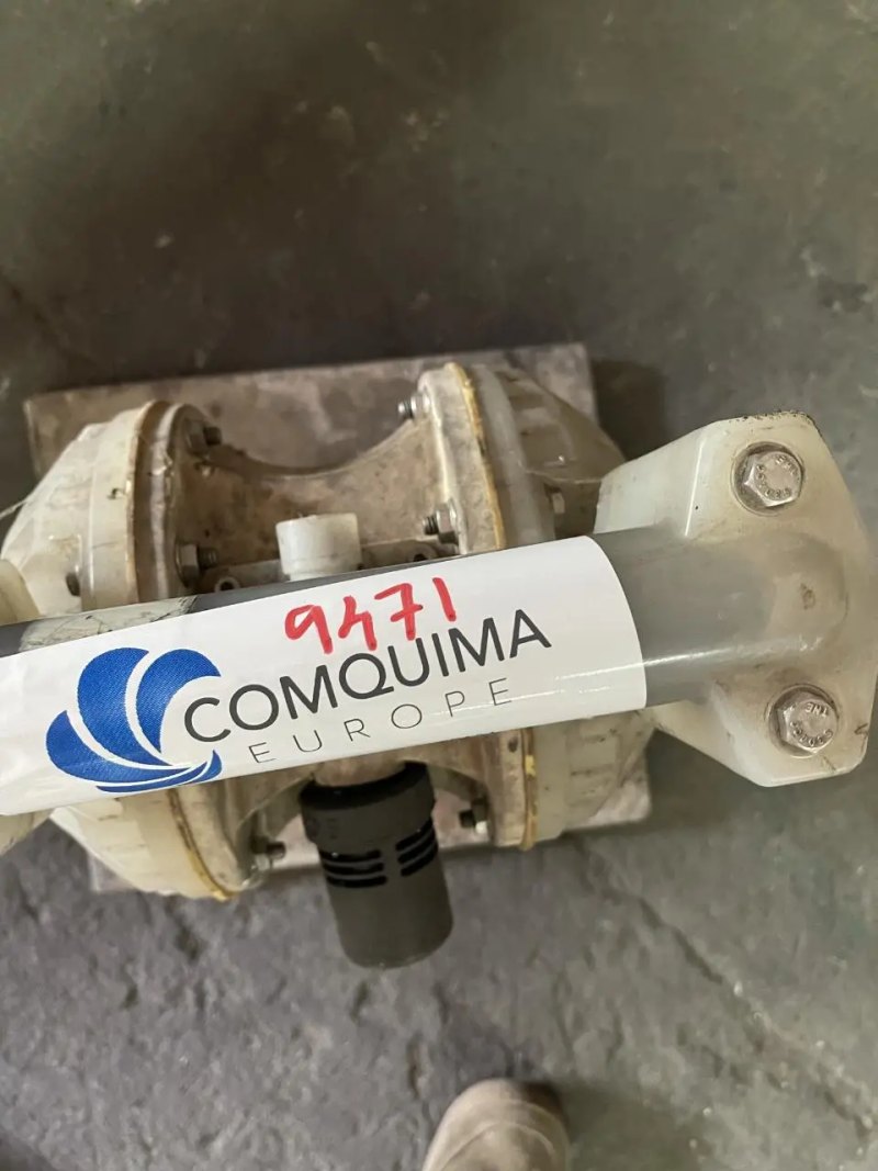 USED AODD VERSA-MATIC E5 AIR OPERATED DUAL DIAPHRAGM PUMP