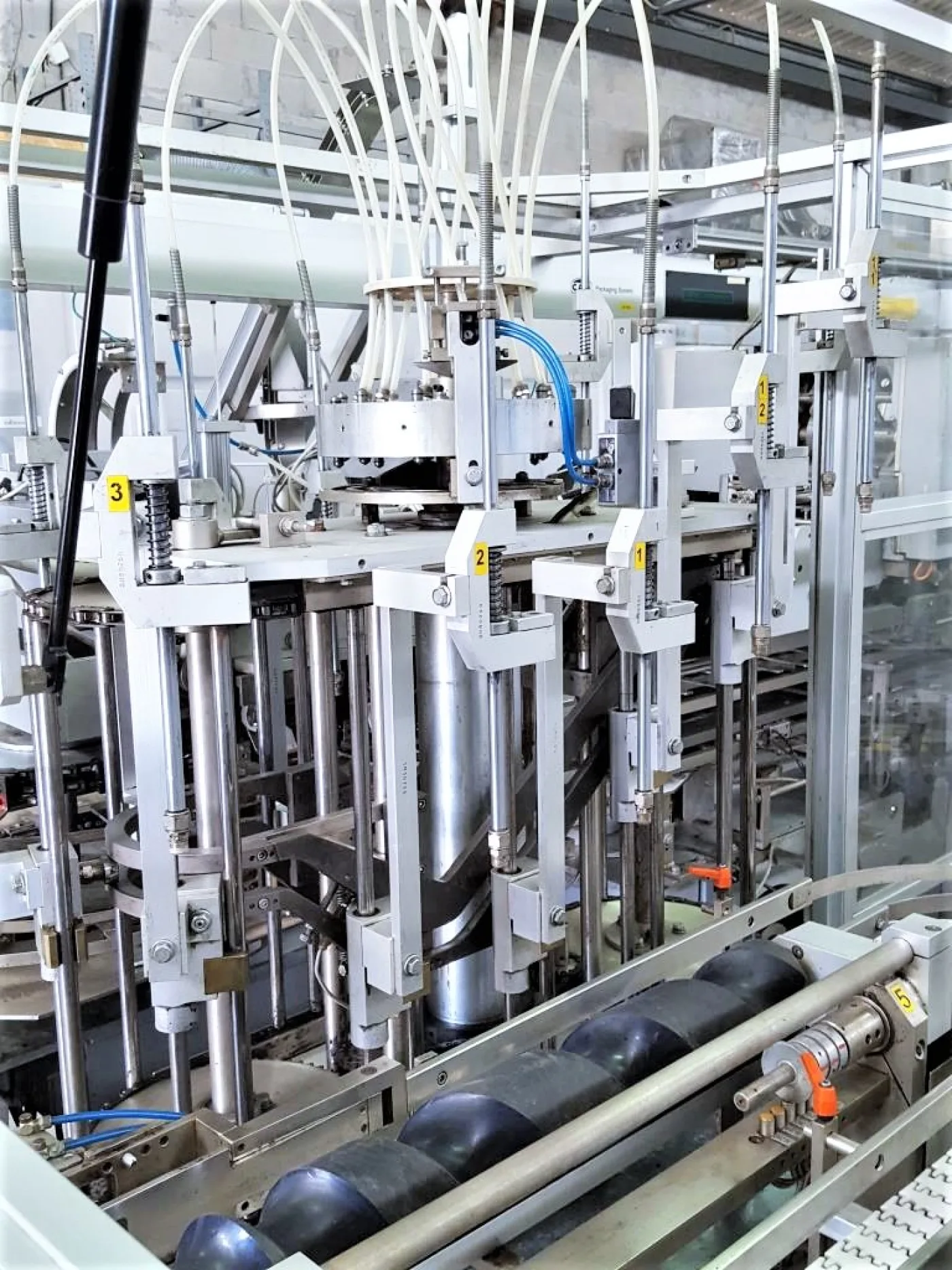 ASTUCCIATRICE VERTICALE AUTOMATICA – CAM MOD. AVC - 6
