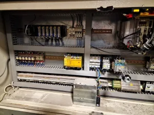PALLETTIZZATORE AUTOMATICO – F.A.M.S. – MOD. PLT 900