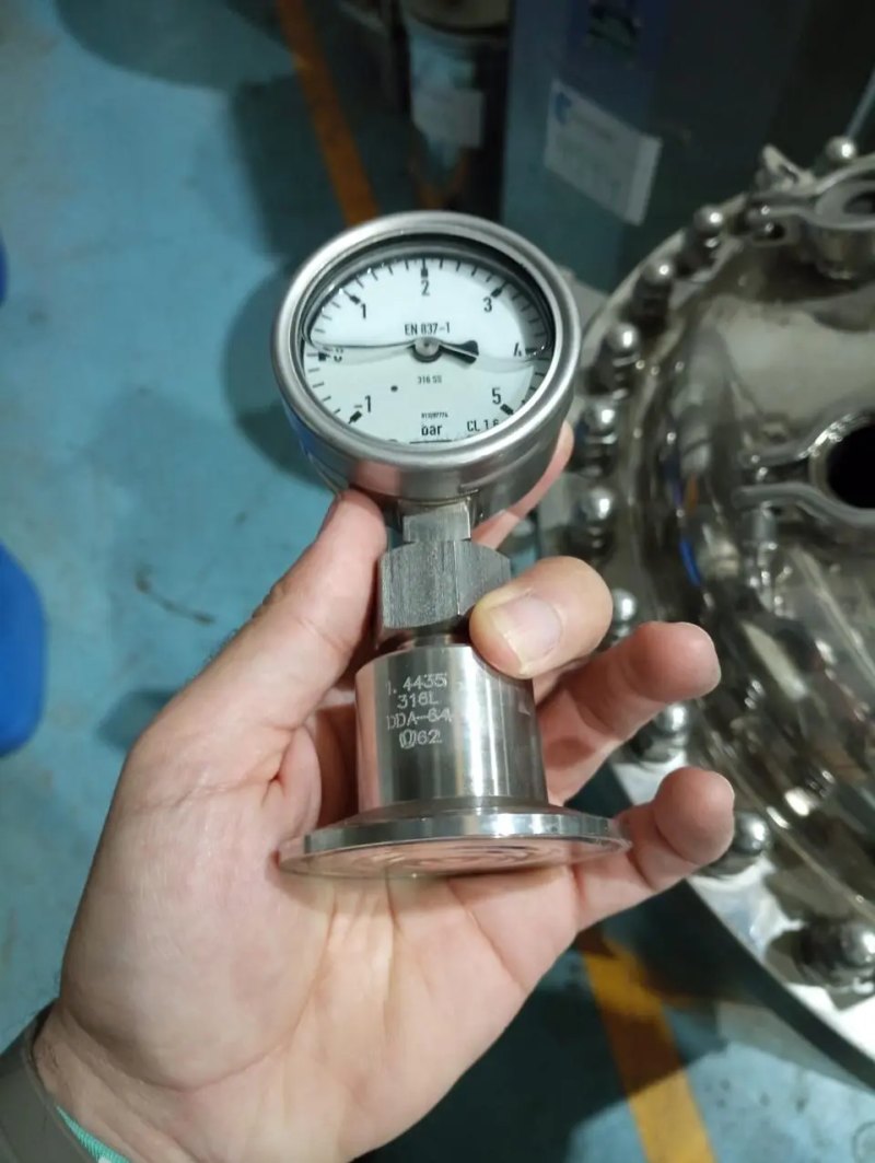 USED SOFAST STAINLESS STEEL 316L 113 LITER ASEPTIC REACTOR WITH JACKET, AGITATION AND HEATING