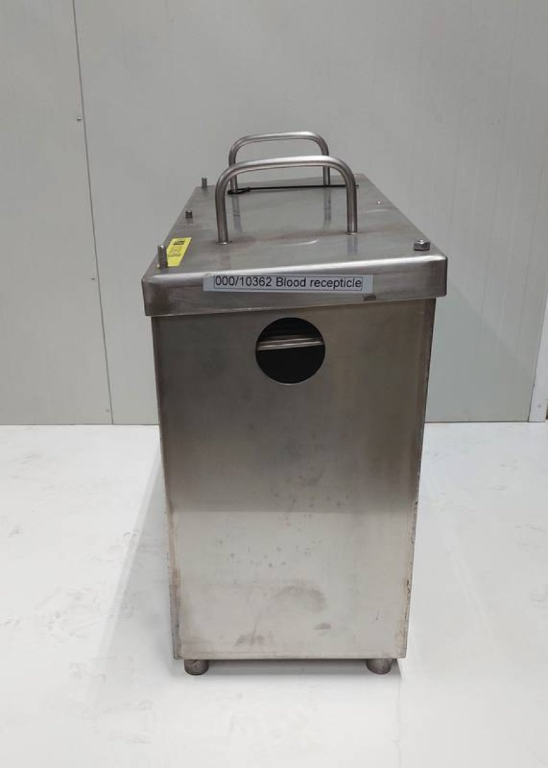 Blood receptacle/separator