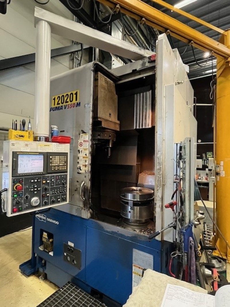 CNC Vertical Turning Machine – DOOSAN V550M