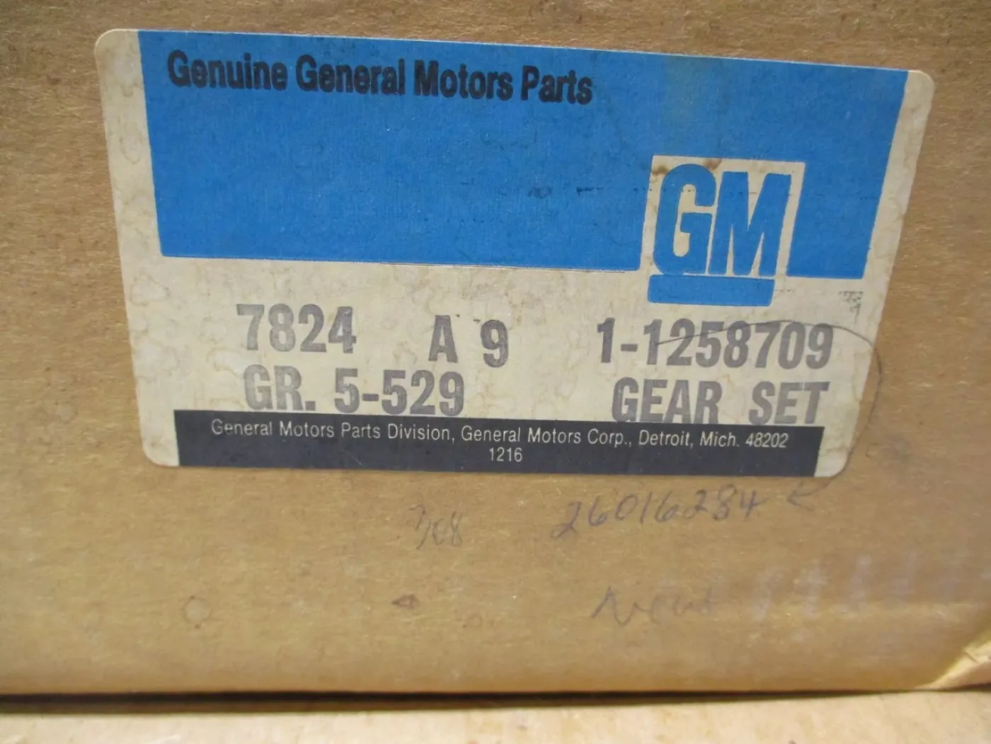NOS GM kroonwiel/pignon set - 2