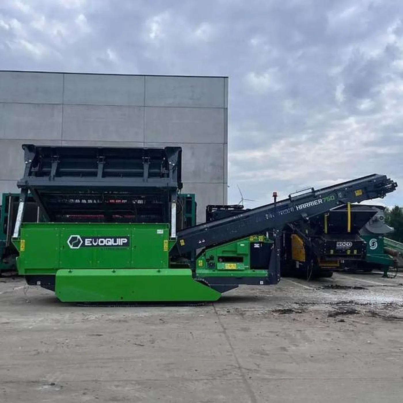 2024 EvoQuip by Terex Harrier 750 Mobile Screen Screener - 2