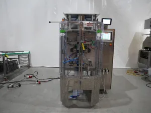 2017 Inno-tech Verticale verpak en sealmachine 2500 REVO E