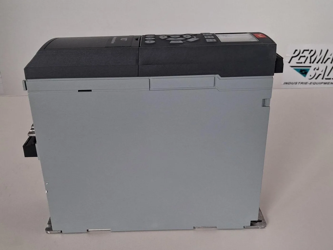 Danfoss VLT® AutomationDrive FC 302 Frequency Converter – New - 7