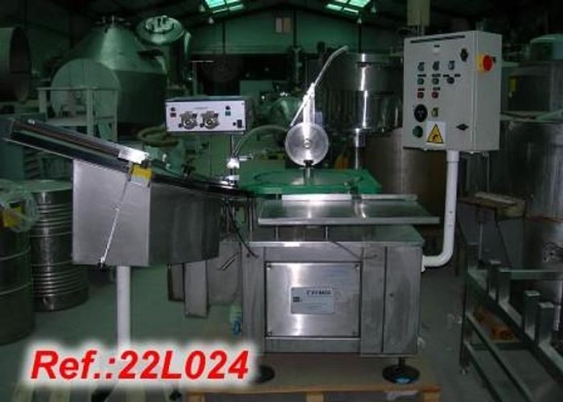 LLENADORA CERRADORA AUTOMÁTICA "CYEMSA"