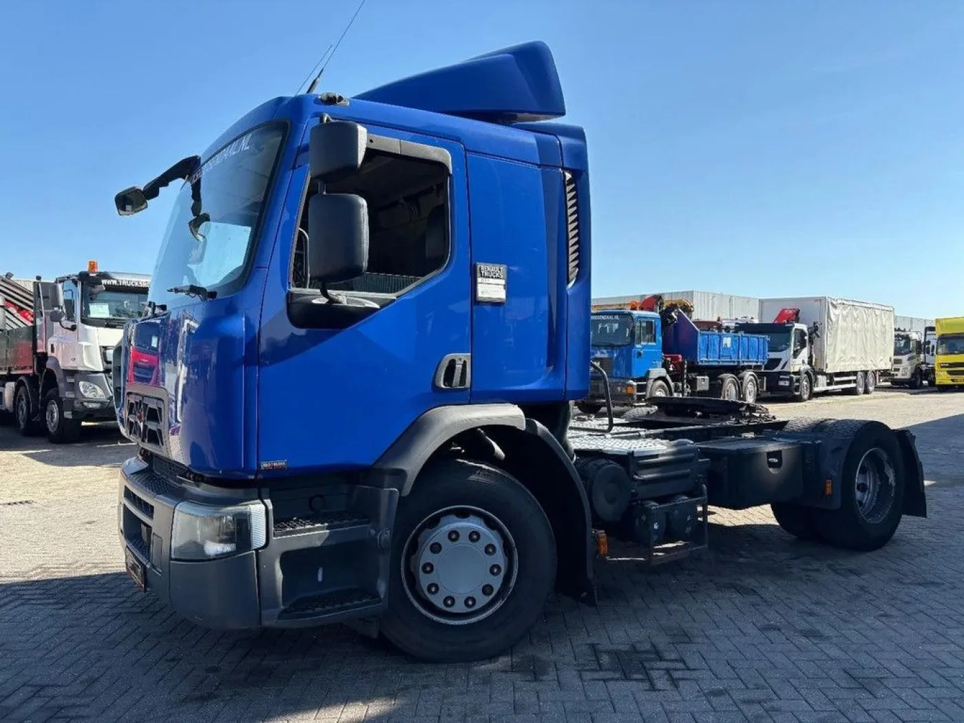 Renault D 19,380 + MOT 17-07-2027 + EURO 6 - 2