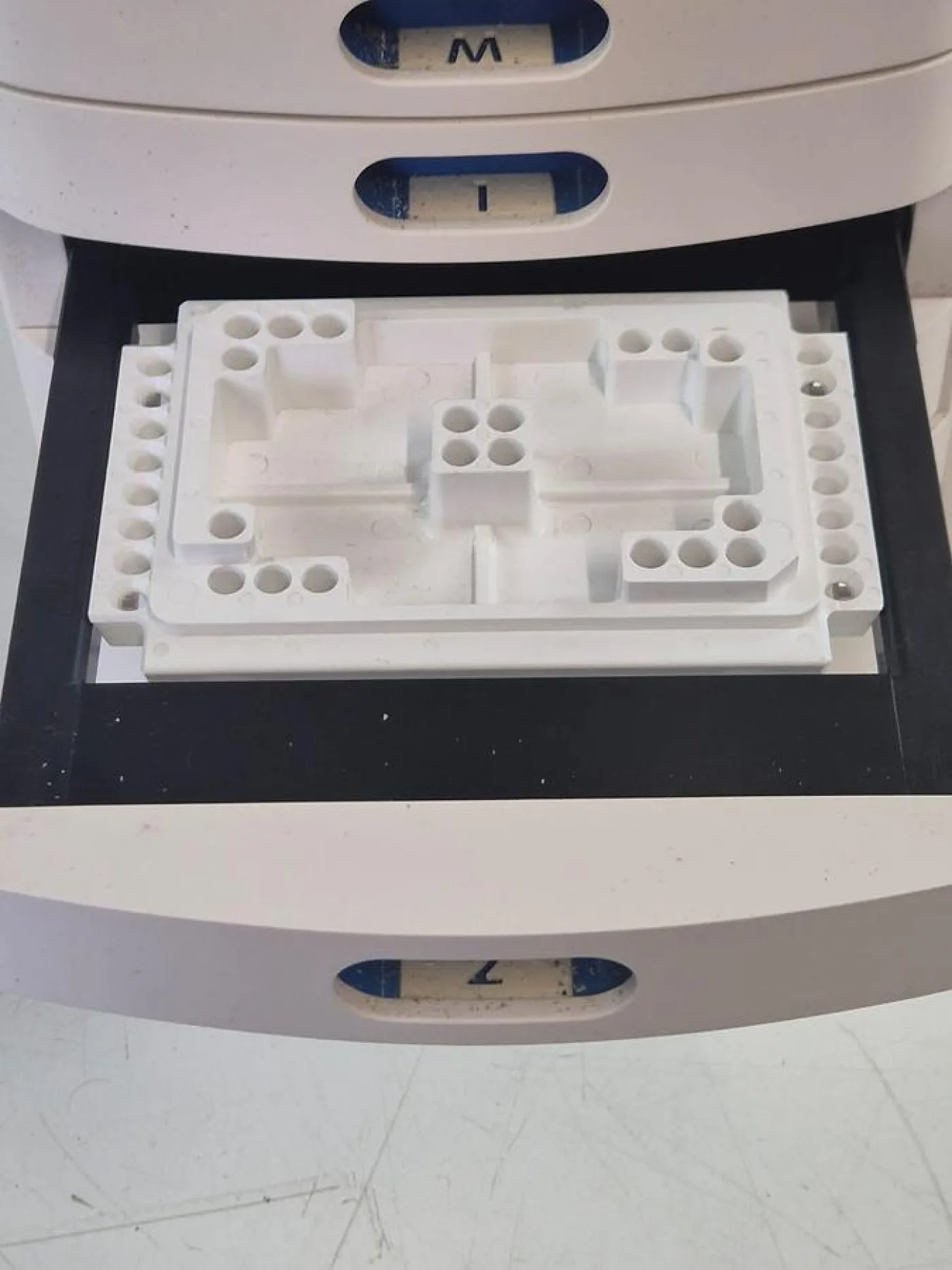 AATI Fragment Analyser Capillary Electrophoresis system - 5
