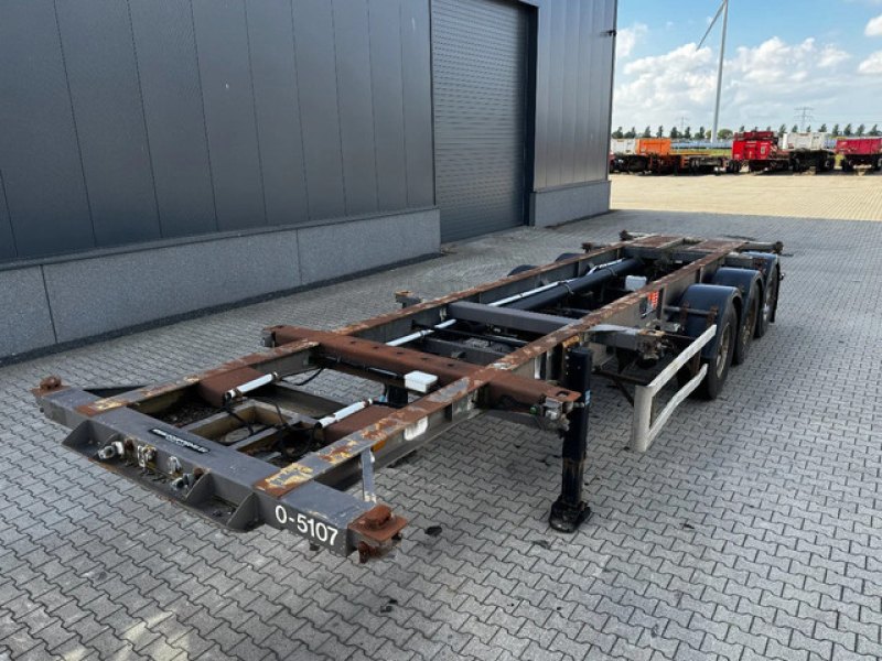 DESOT 20FT/30FT ADR-Chassis, Liftachse, Heckbundig, 2x vorhanden