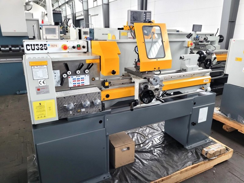 Spitzendrehmaschine CU 325