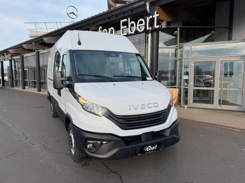 Iveco Daily 35S16 A8 *DoKa*Automatik*AHK*R3.520mm*