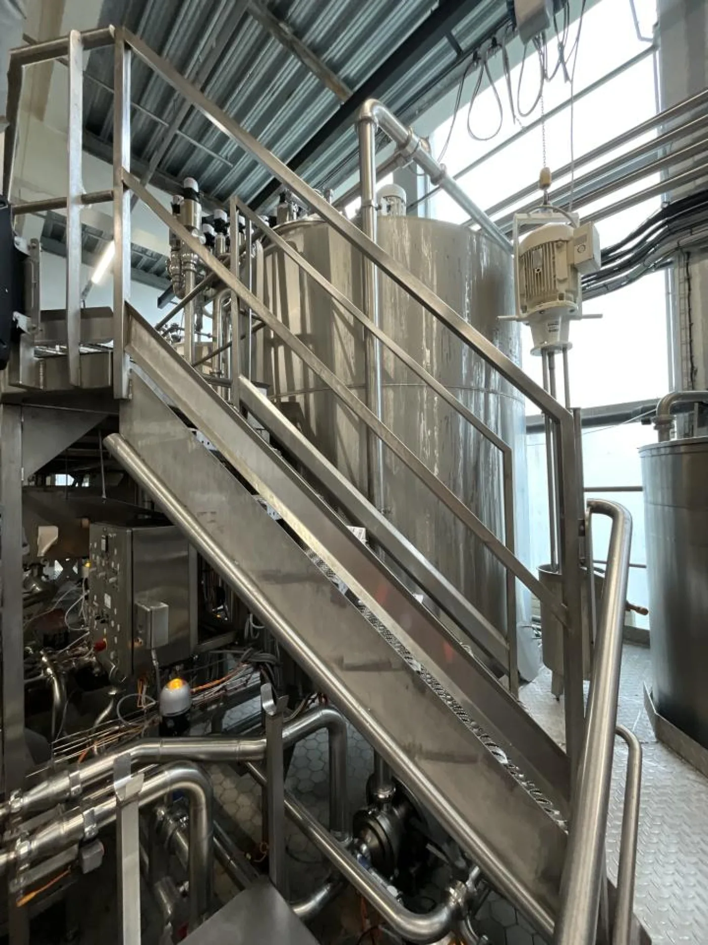Unknown Stainless Steel Mixing Tank - 5