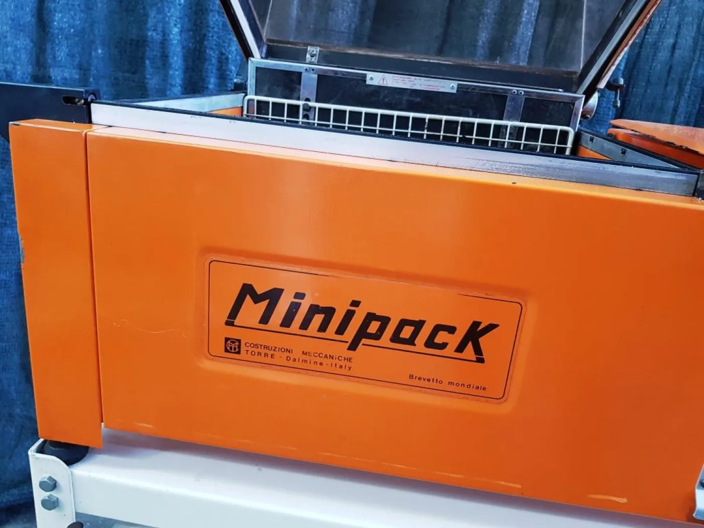 CONFEZIONATRICE TERMORETRAIBILE – MINIPACK TORRE - 7