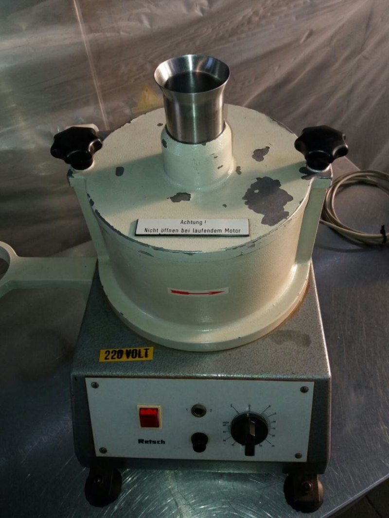 MULINO CENTRIFUGO RETSCH KG ZM1