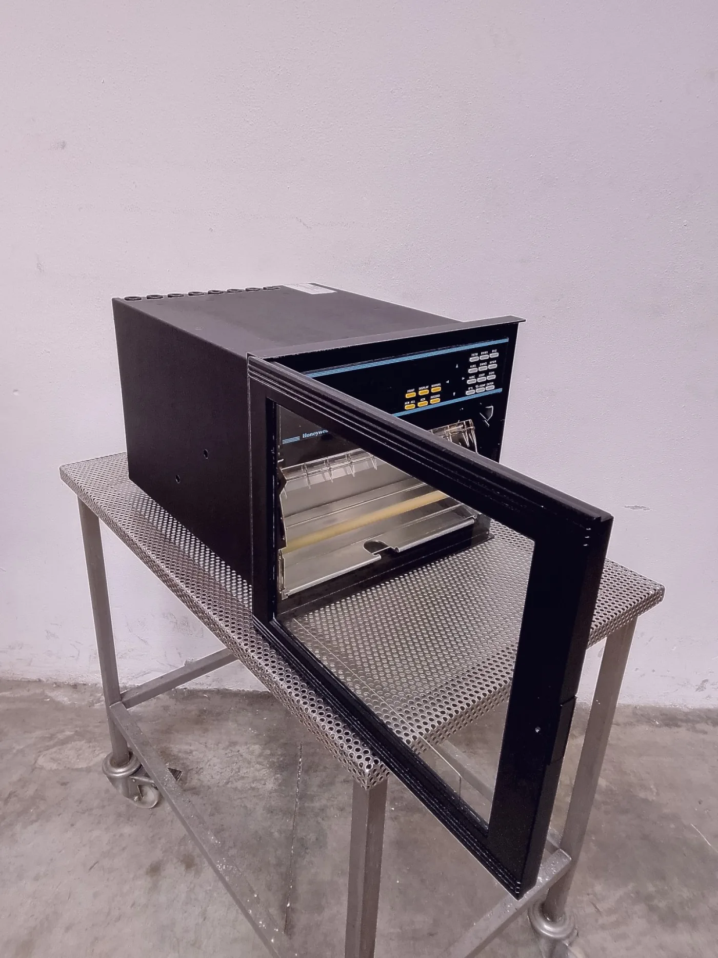 REGISTRATORE DI PROCESSO INDUSTRIALE A GRAFICO – HONEYWELL – MOD. DPR 3000 - 4