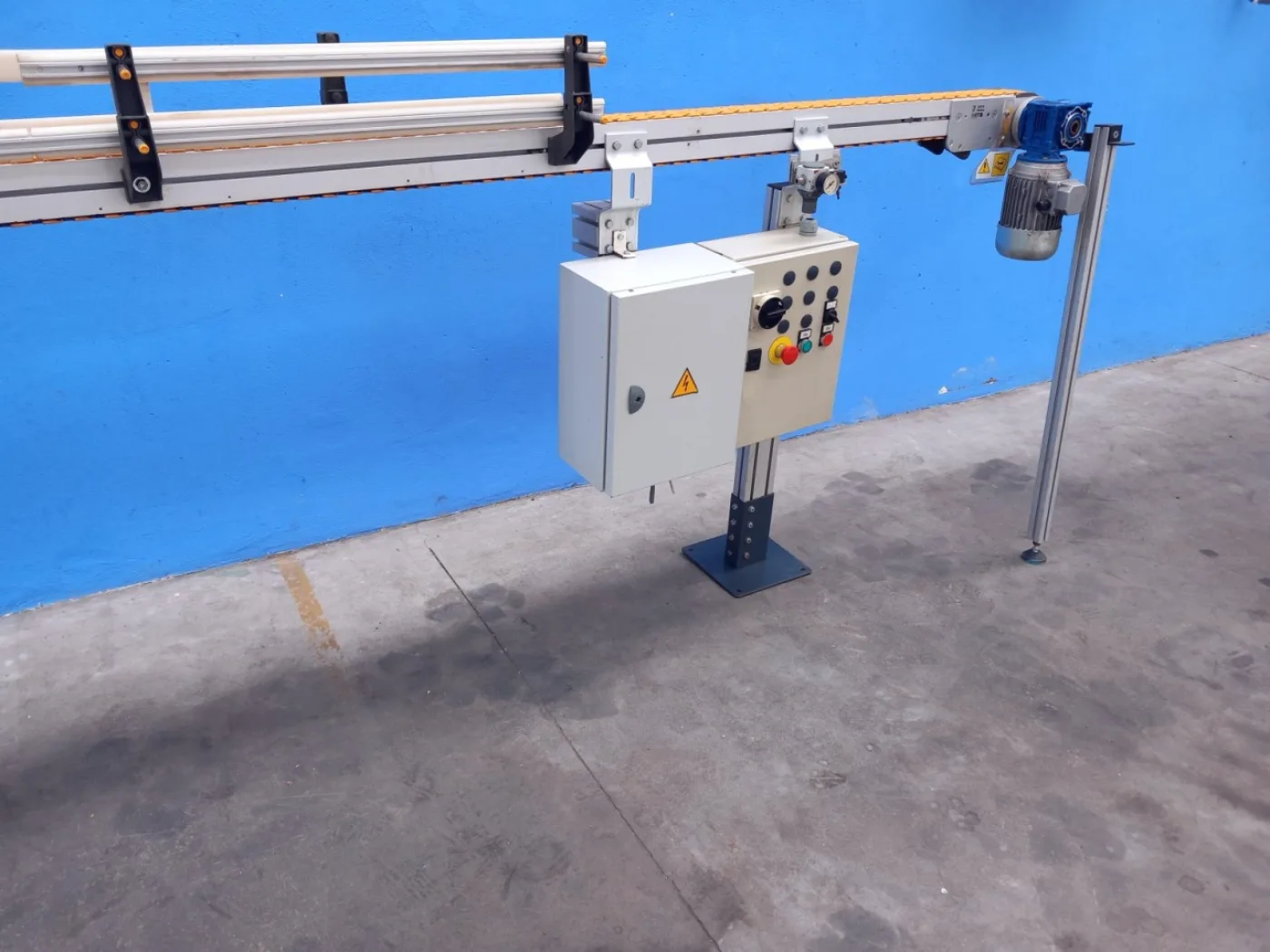 NASTRO TRASPORTATORE MOTORIZZATO CON CURVA A 90° – BETT SISTEMI – MOD. CO 75 SERIES - 5