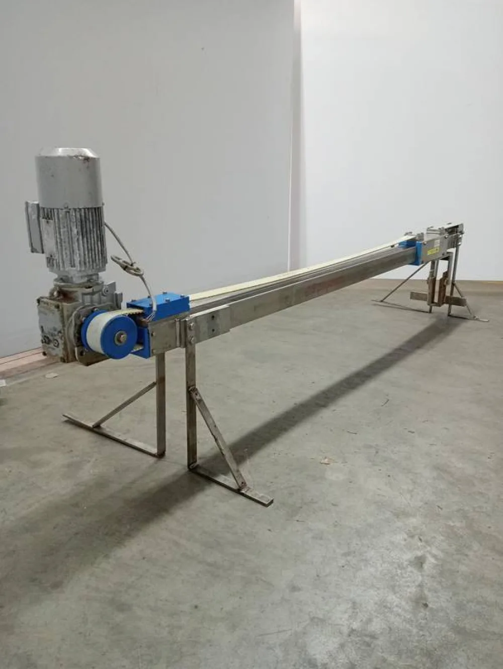 Bi-rail hook Elevator - Lowerator