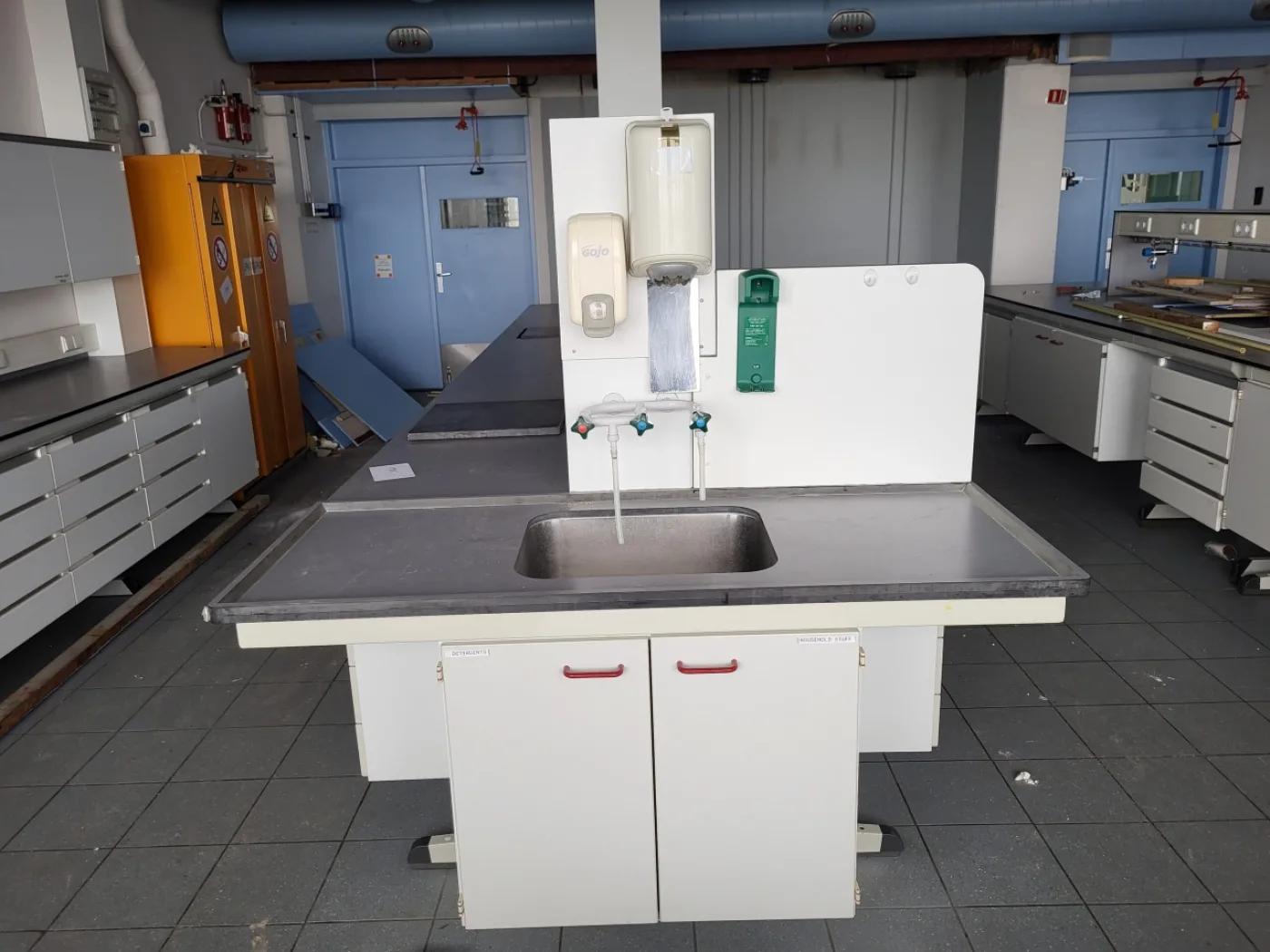 1985 – Used S+B Island table (540 cm) - 3
