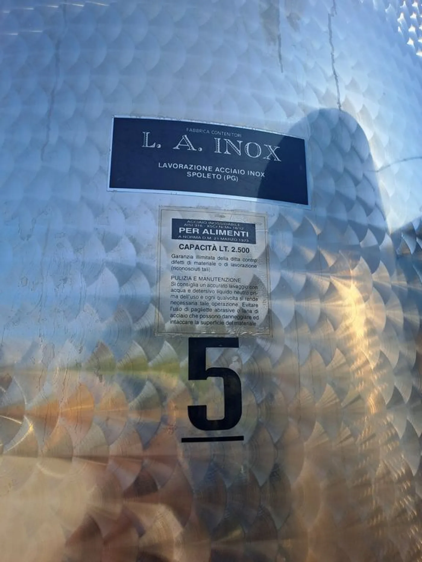 STAINLESS STEEL TANKS L.A. INOX FIRM, CAPACITY 2500 LITRES (25 HL), STORAGE/WINEMAKING MODEL WITH CONICAL BOTTOM - 6