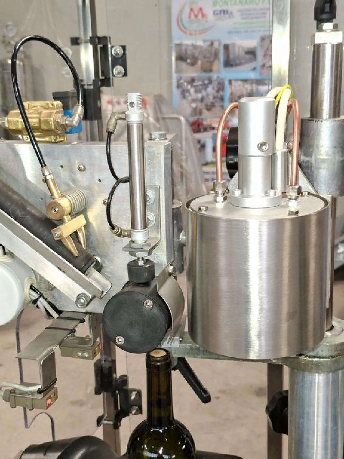 ENOS ADHESIVE LABELLING MACHINE, MODEL PIÙ, WITH 2 STATIONS, SECOND HAND MACHINE - 8