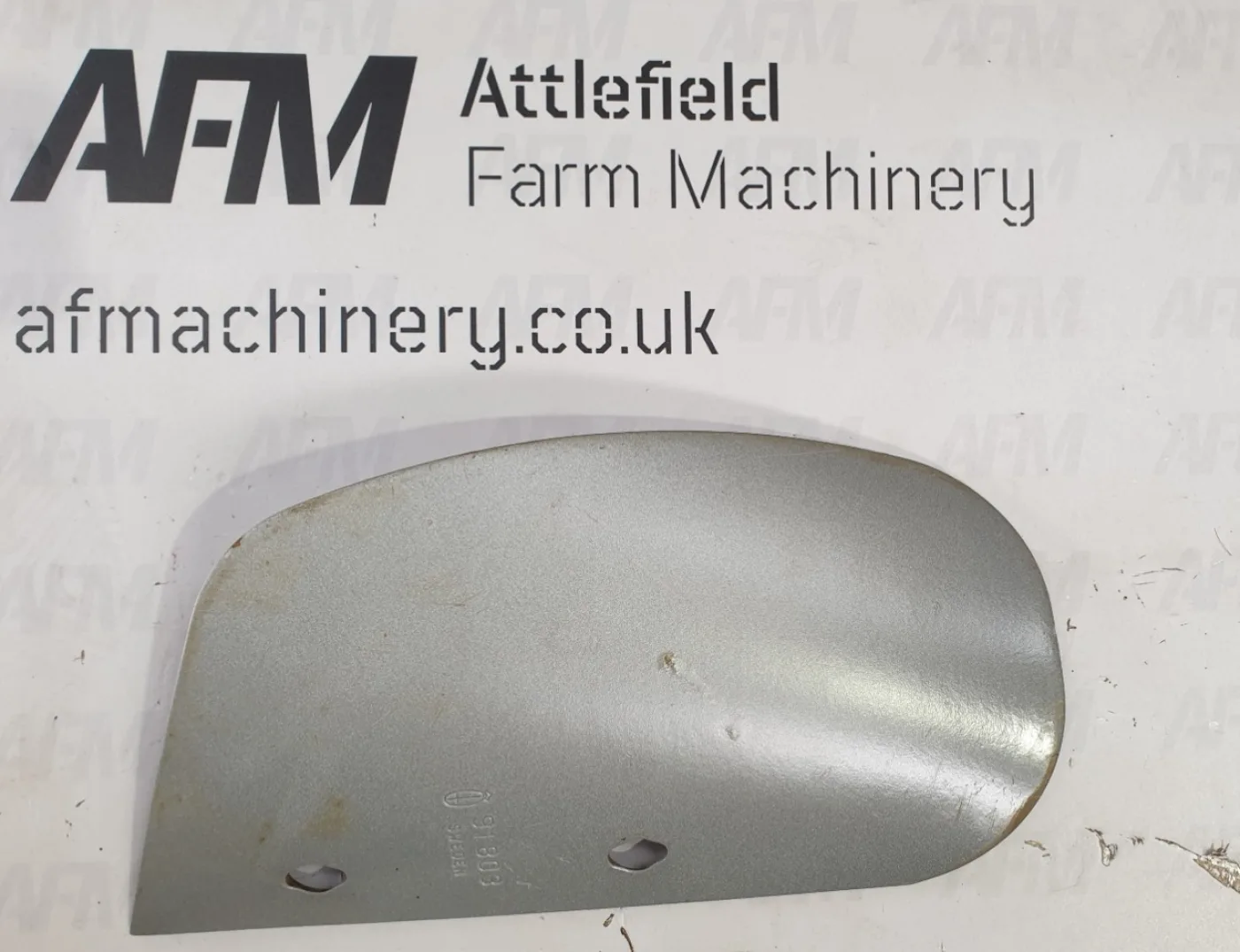 Kongskilde, Overum, Massey Ferguson, Agrolux 715/725/735 Ploughs Mould Board RH - 41659180309 - 1