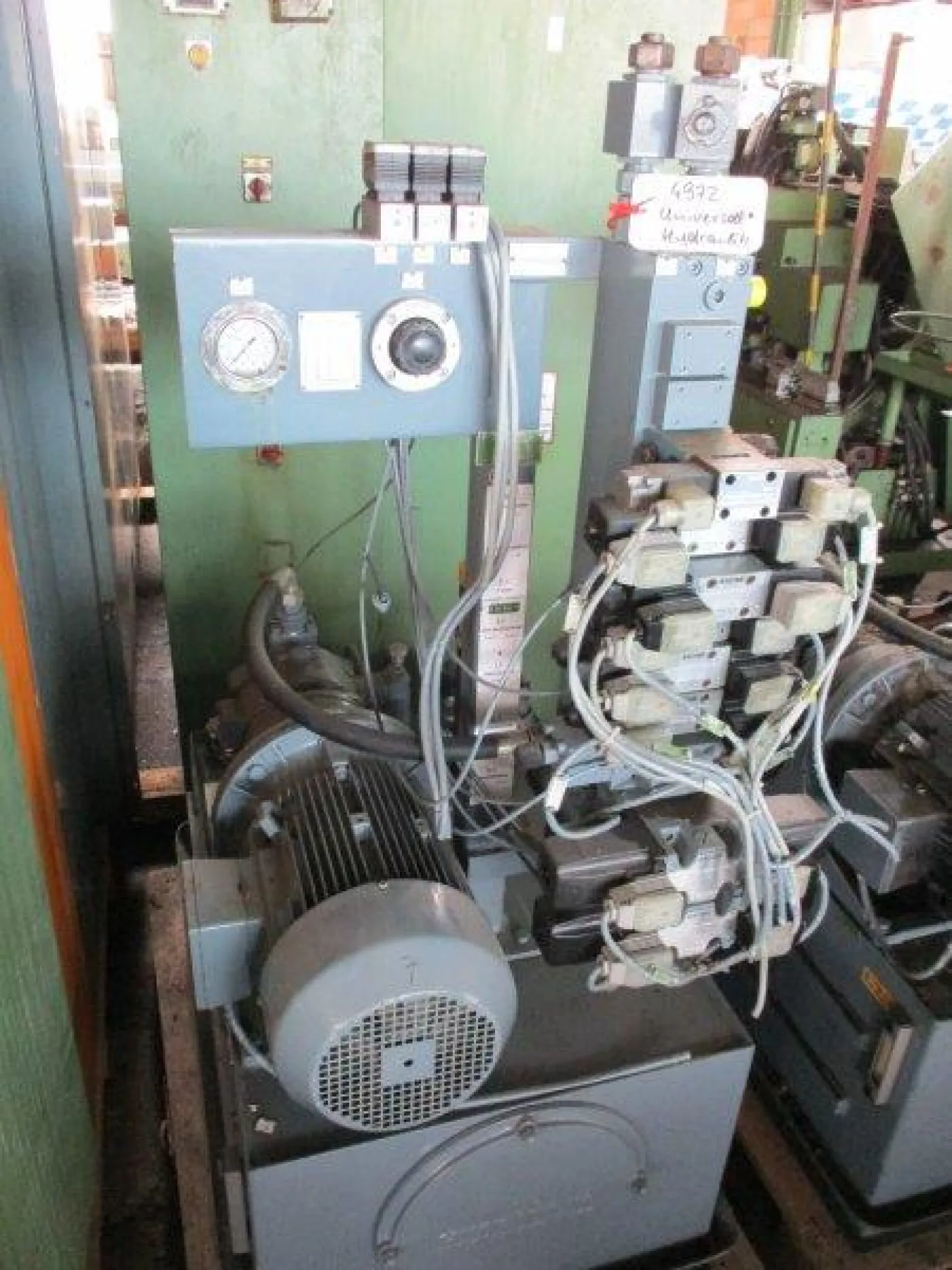 UNIVERSAL Hydraulik 1987 - 4