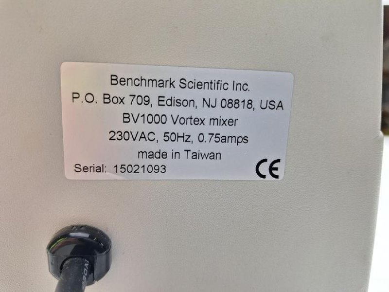 Benchmark Scientific BV1000 BenchMixer Vortex Mixer