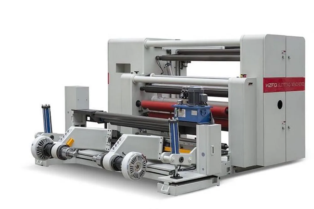 Roll slitting and rewinding machine