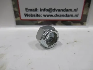 Zelfborgende moer aandrijfas