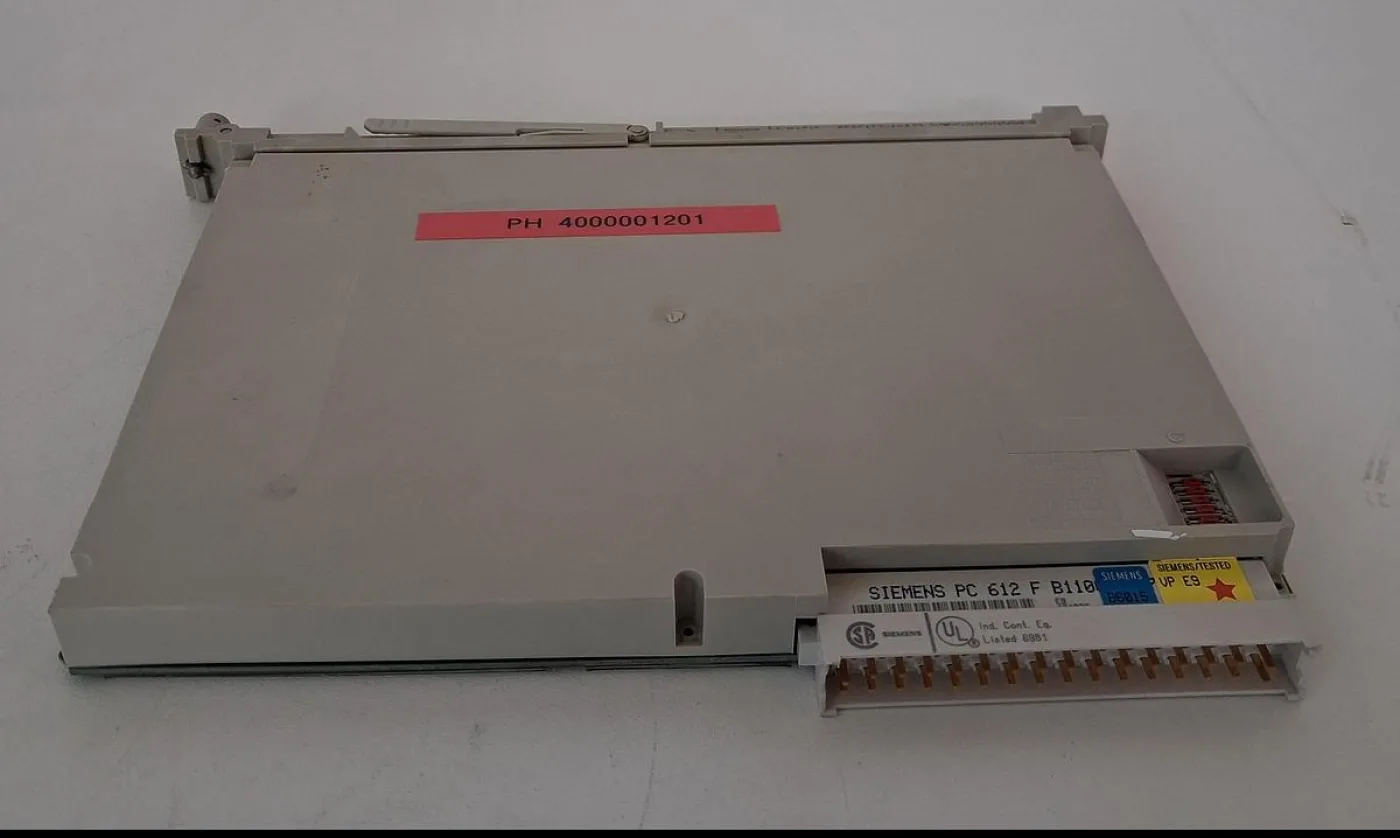 Siemens SIMATIC S5 6ES5 451-4UA13 Digital Output Module - 1