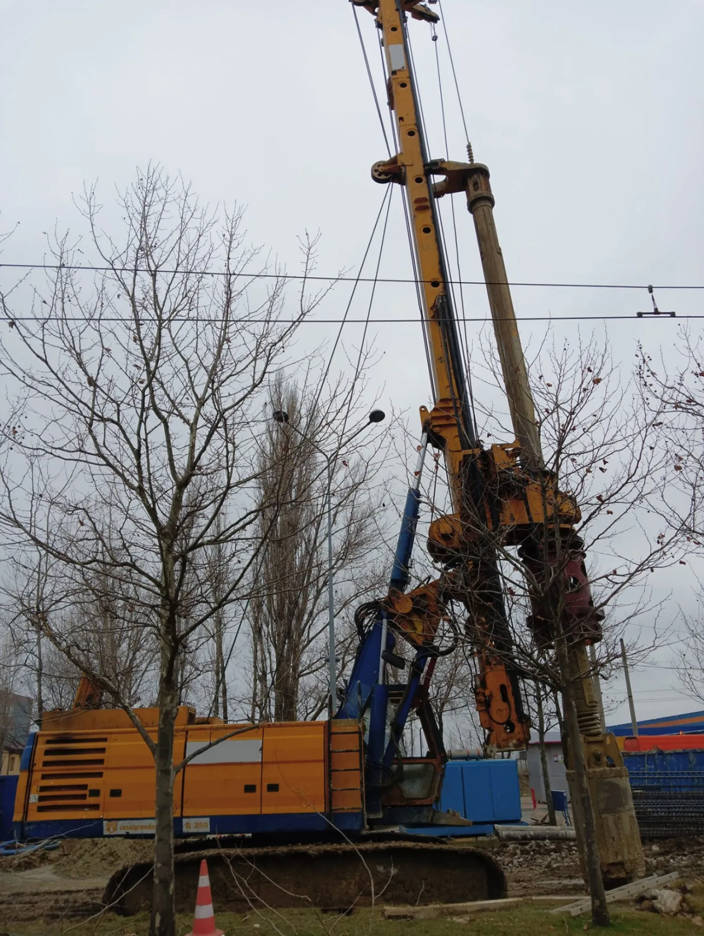 Liebherr LB16-180 Rotary Piling Rig - 7
